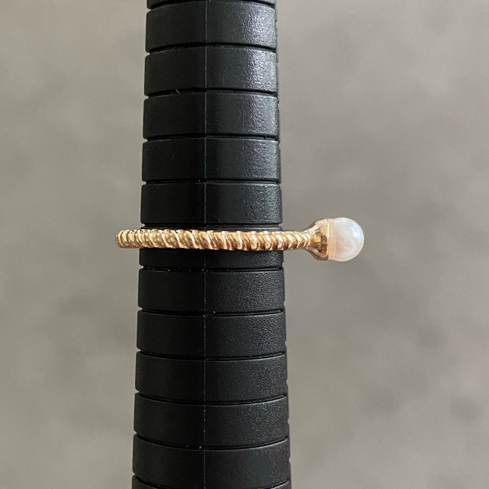 🩵 3/$15 🩵 Ring - Picture 2 of 2
